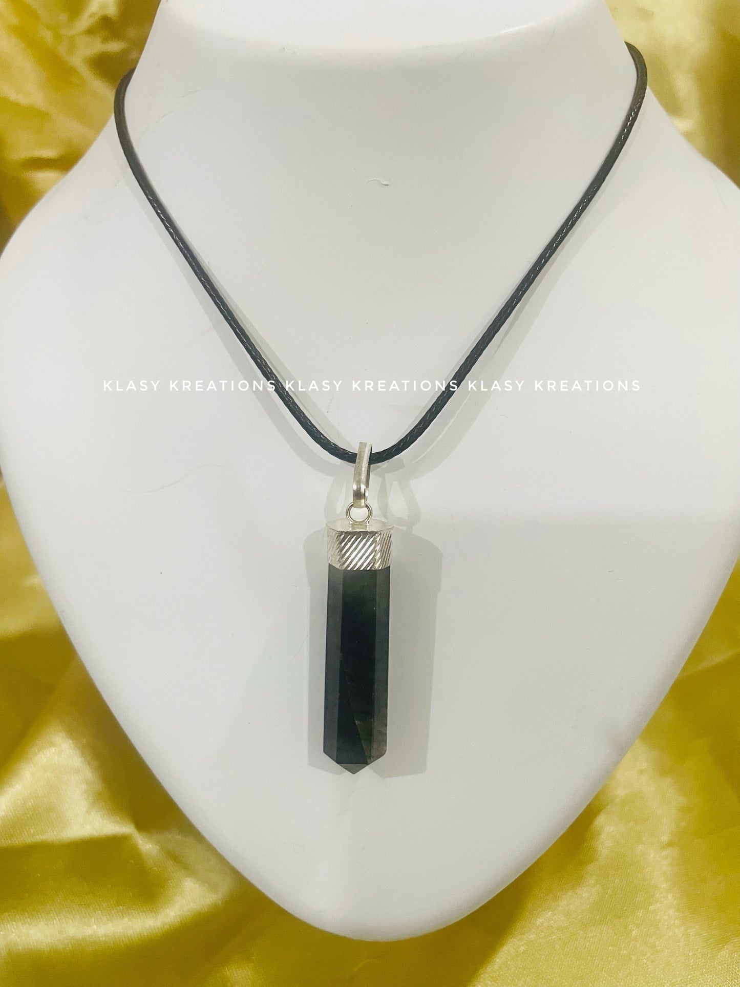Labradorite Pencil Pendant - Mysticism | Transformation | Psychic Protection