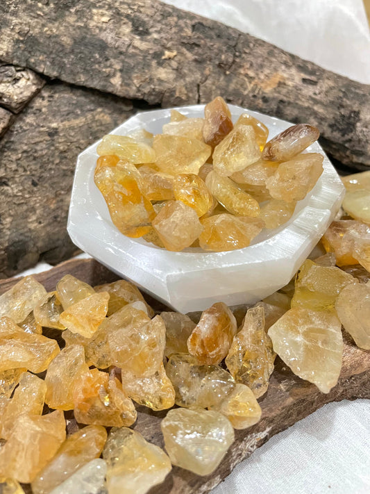 Raw Citrine Stone (10- 15g) - Abundance | Confidence | Positive Energy