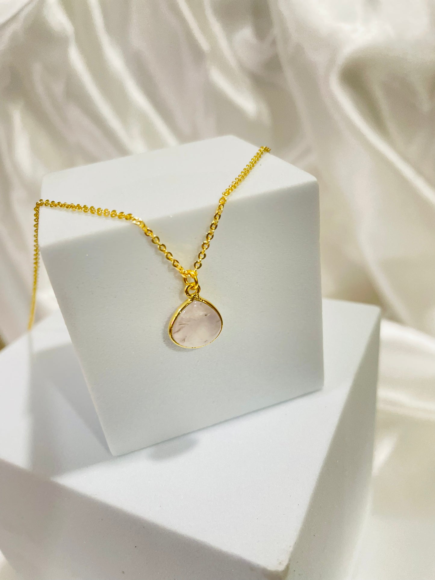 Double-Sided Rose Quartz Pendant in 18K Gold Plating With Adjustable Chain