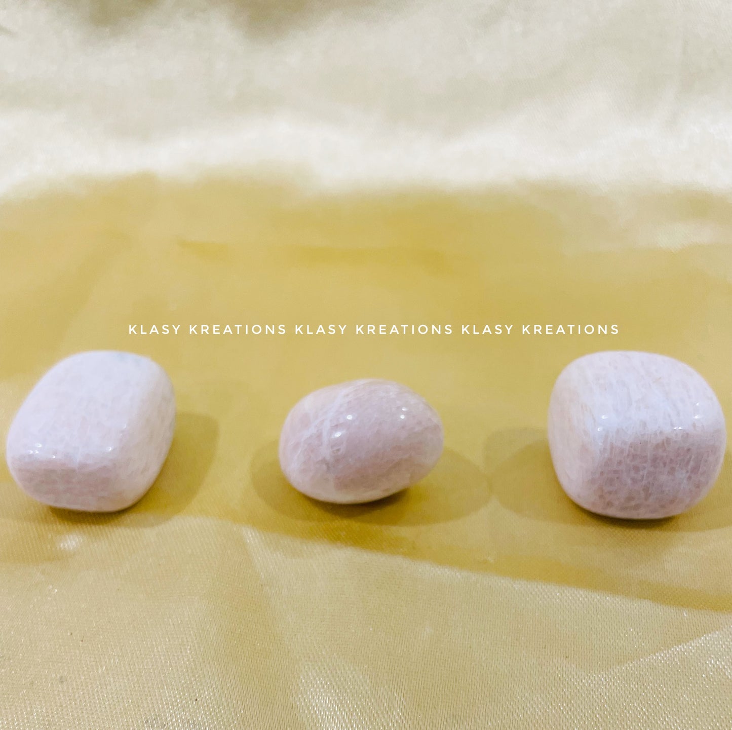 Moonstone Tumble - Feminine Energy | Emotional Healing | Intuition - 1Pc