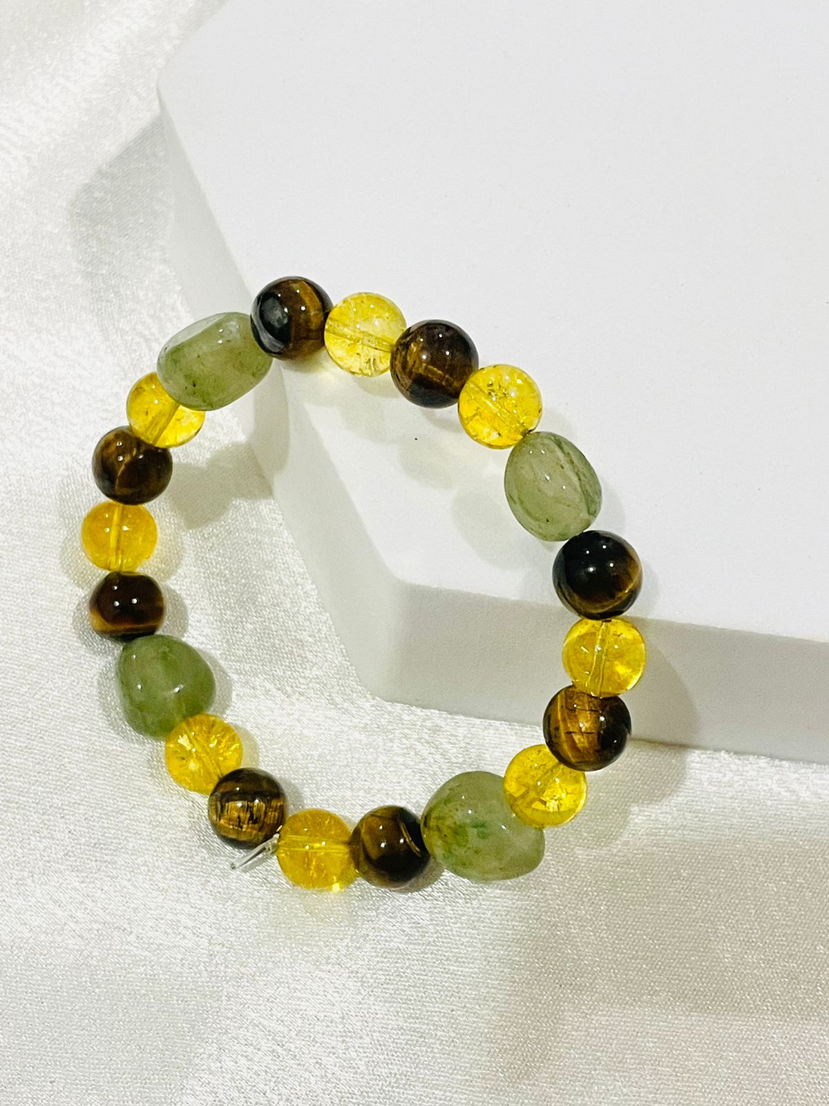 Wealth & Abundance Magnet Bracelet